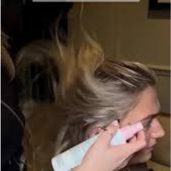 NEW - INSTANT VOLUMIZING LEAVE-IN MIST WITH ROSE WATER - Picture 2 of 4